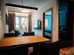 Nice Apartment With Balcony, Right on the Skislope