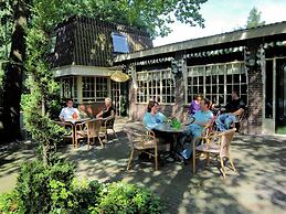 Luxurious Lodge With Airco, Located Beside a Lake