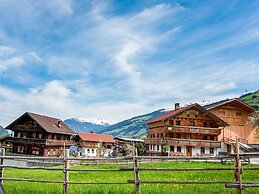 Apartment in Hainzenberg in a ski Area