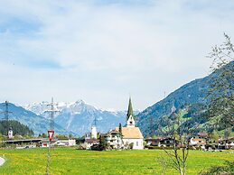Apartment in Hainzenberg in a ski Area