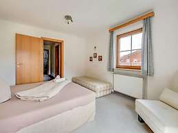 Attractive Apartment in Hainzenberg With ski Room