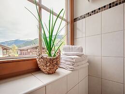 Attractive Apartment in Hainzenberg With ski Room