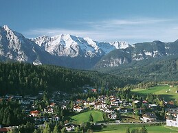 Apartment in Seefeld in Tirol With Gardenter