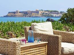 Beachfront Villa With a Private Pool