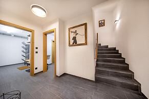 Serene Chalet in Neukirchen near Wildkogel Ski Arena