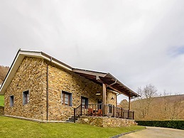 Belvilla by OYO Casa de Campo Villanueva de Oscos