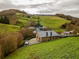 Belvilla by OYO Casa de Campo Villanueva de Oscos