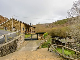 Belvilla by OYO Casa de Campo Villanueva de Oscos