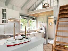 6 Person Holiday Home in Roslev