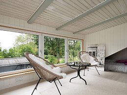 6 Person Holiday Home in Roslev