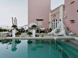 Traditional Renovated Villa Liodosifis with Heated Private Pool, Hot T