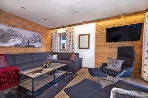 Splendid Chalet in Neukirchen near Wildkogel Ski Arena