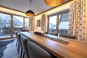 Splendid Chalet in Neukirchen near Wildkogel Ski Arena
