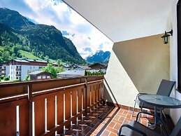Apartment Bergblick Anna in Kaprun With Balcony