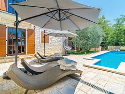 Villa in a Typical Istrian Rustical Style