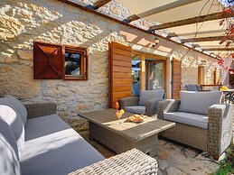 Villa With Private Pool in Central Istria