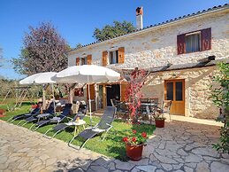 Villa With Private Pool in Central Istria