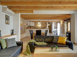 Villa With Private Pool in Central Istria