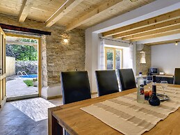 Villa With Private Pool in Central Istria