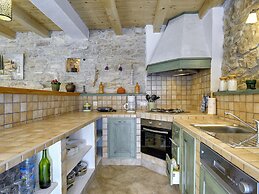 Villa With Private Pool in Central Istria