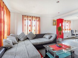 Cosy Apartment in Altshausen Near Castle
