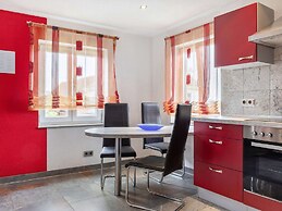 Cosy Apartment in Altshausen Near Castle