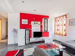 Cosy Apartment in Altshausen Near Castle