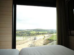 Special Lodge With Great View, Near Maastricht