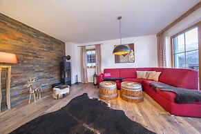 Luxury Chalet in Neukirchen near Wildkogel Ski Arena