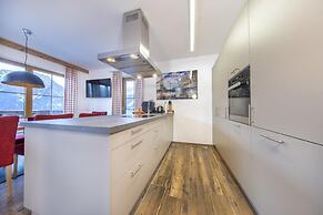 Luxury Chalet in Neukirchen near Wildkogel Ski Arena