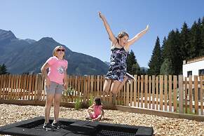 Luxury Chalet in Neukirchen near Wildkogel Ski Arena