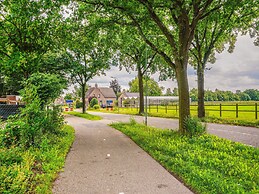 Holiday Home in Grubbenvorst by River Maas