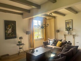 Superb Holiday Home on a Mini Campsite Near the Beach