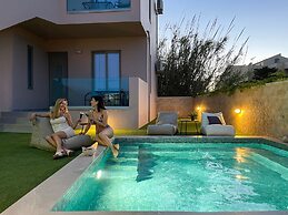 Aegean Breeze Apartments