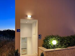 Aegean Breeze Apartments