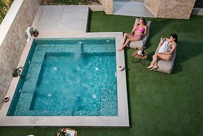 Aegean Breeze Apartments