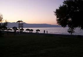 Aegean Breeze Apartments