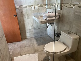 Cuxos Hotel Beachfront