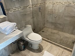 Cuxos Hotel Beachfront