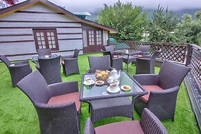 WoodRock Hotel Manali