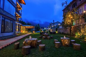 WoodRock Hotel Manali