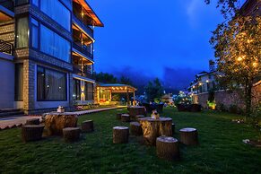 WoodRock Hotel Manali