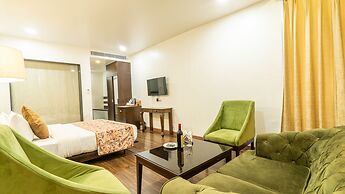 WoodRock Hotel Manali