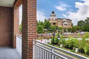 Courtyard by Marriott Atlanta Duluth Downtown