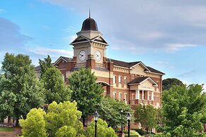 Courtyard by Marriott Atlanta Duluth Downtown