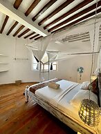 Duara House