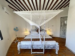 Duara House