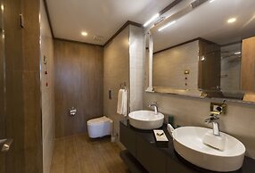 Cabir Deluxe Hotel
