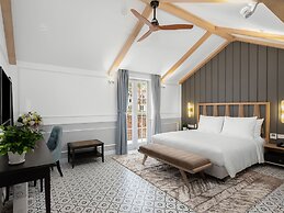 Golden Boutique Hotel