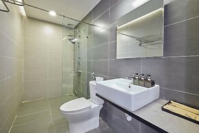 The Garden Capsule Hotel